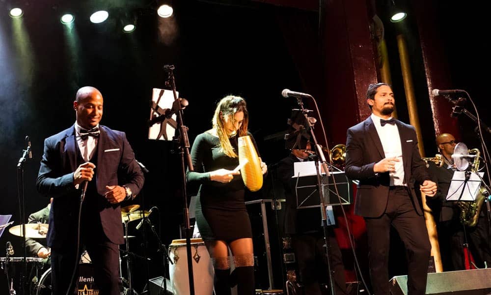 grupo de salsa cubano