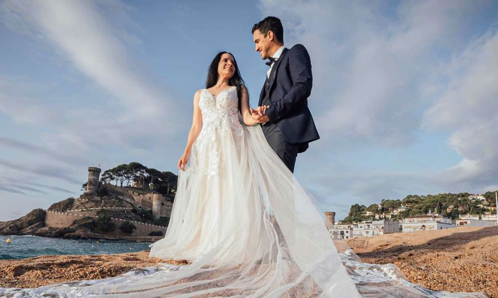 destination wedding planning tips